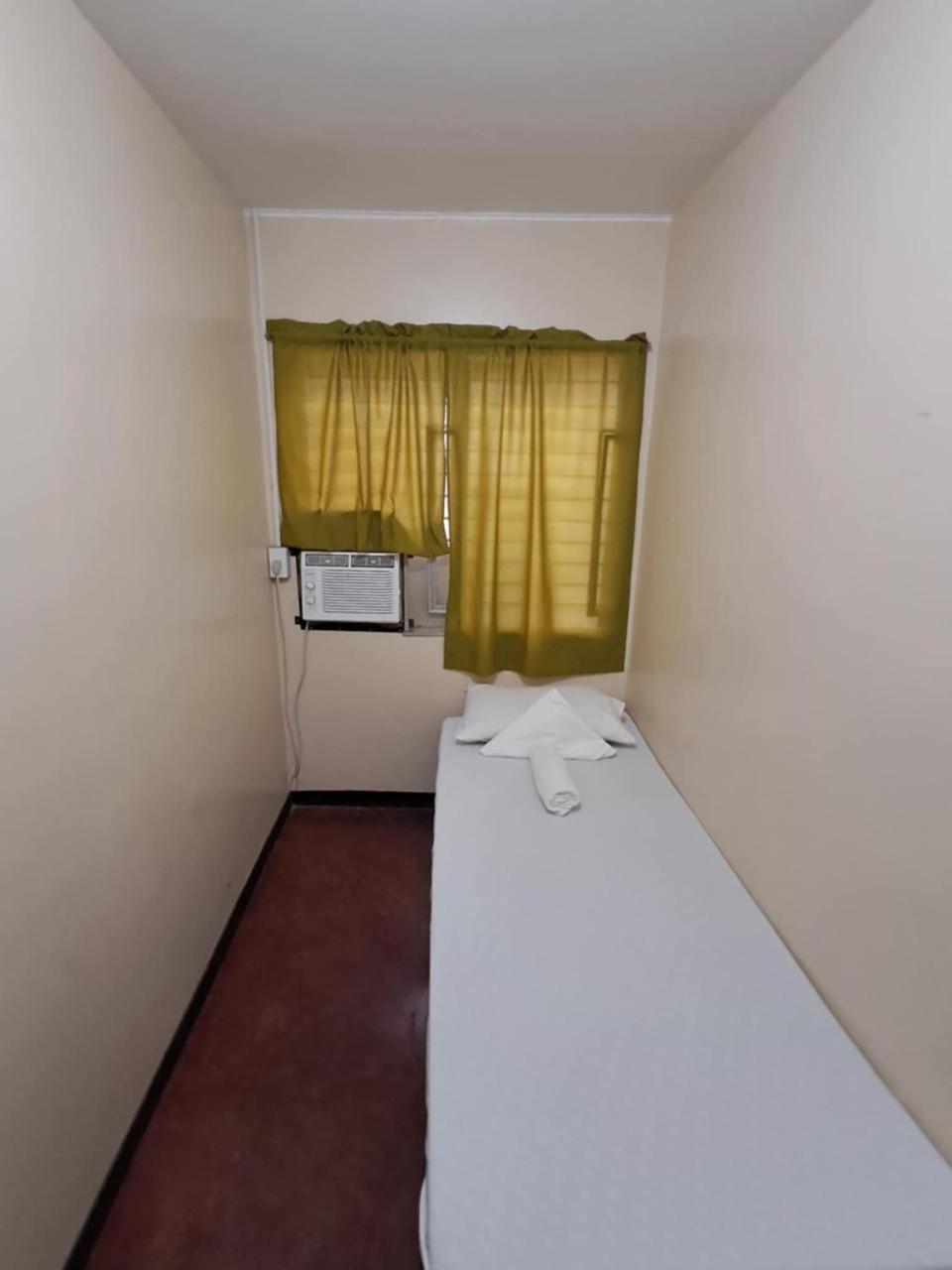 Achievers Dormitory セブ市 エクステリア 写真